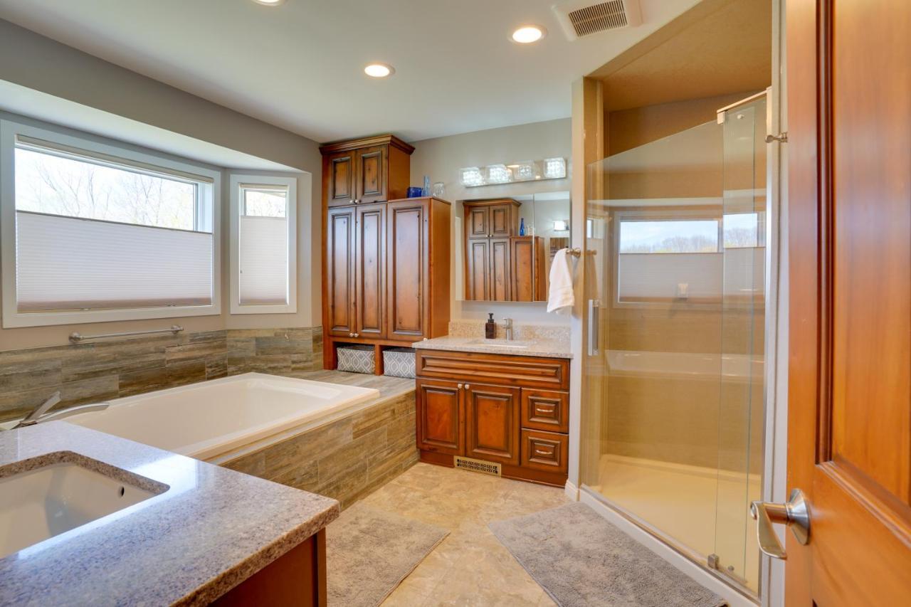 Expansive Shakopee Vacation Rental On 5 Acres! المظهر الخارجي الصورة