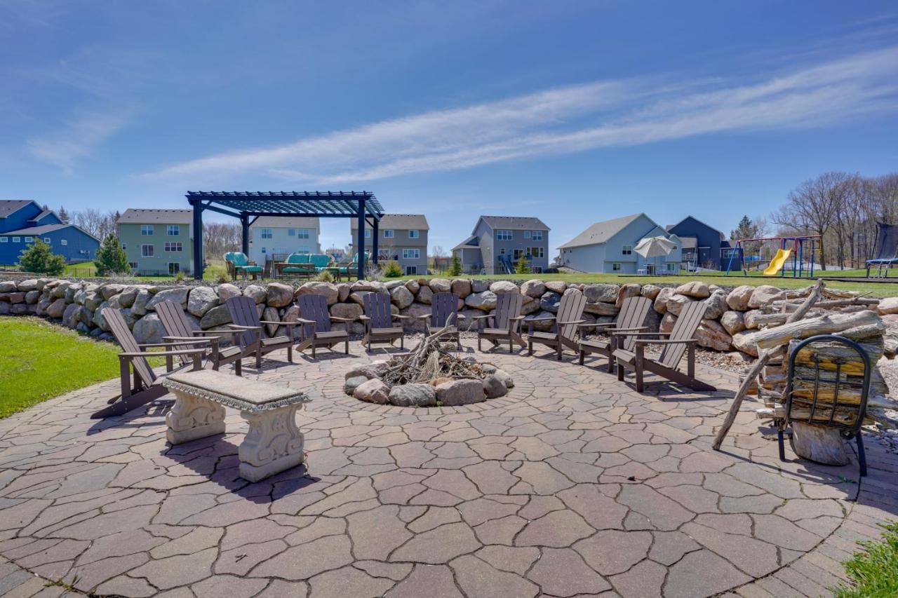 Expansive Shakopee Vacation Rental On 5 Acres! المظهر الخارجي الصورة