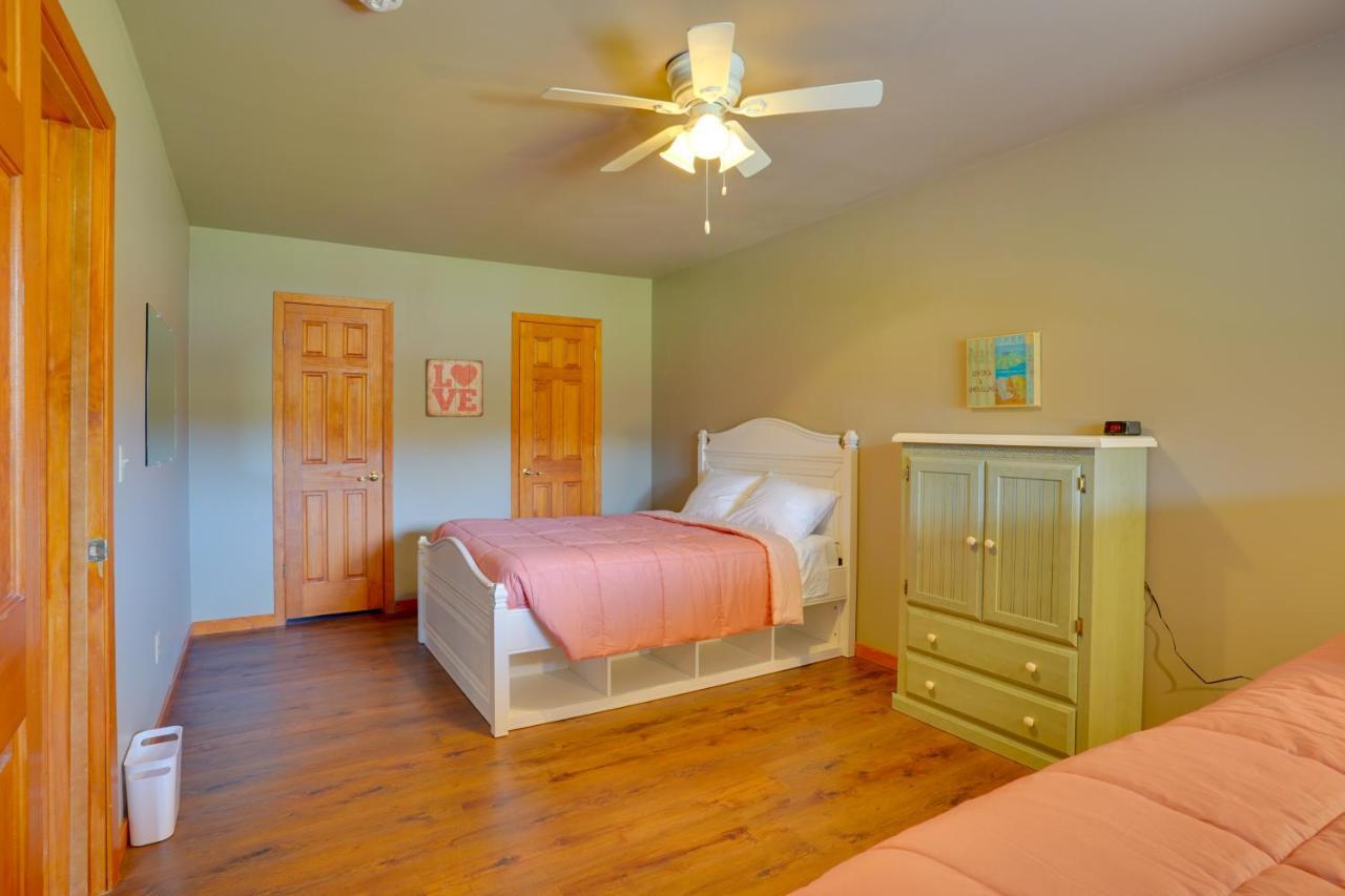 Expansive Shakopee Vacation Rental On 5 Acres! المظهر الخارجي الصورة